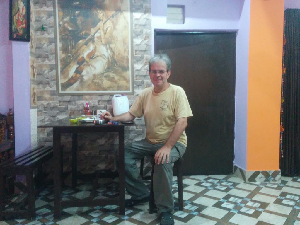 Kanha Paying Guest House Варанасі Екстер'єр фото